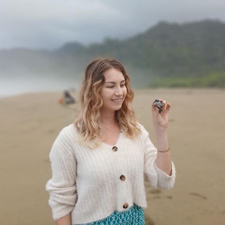 Dannu'S Homestay Ijen And Bromo Tour بانيووانجى المظهر الخارجي الصورة