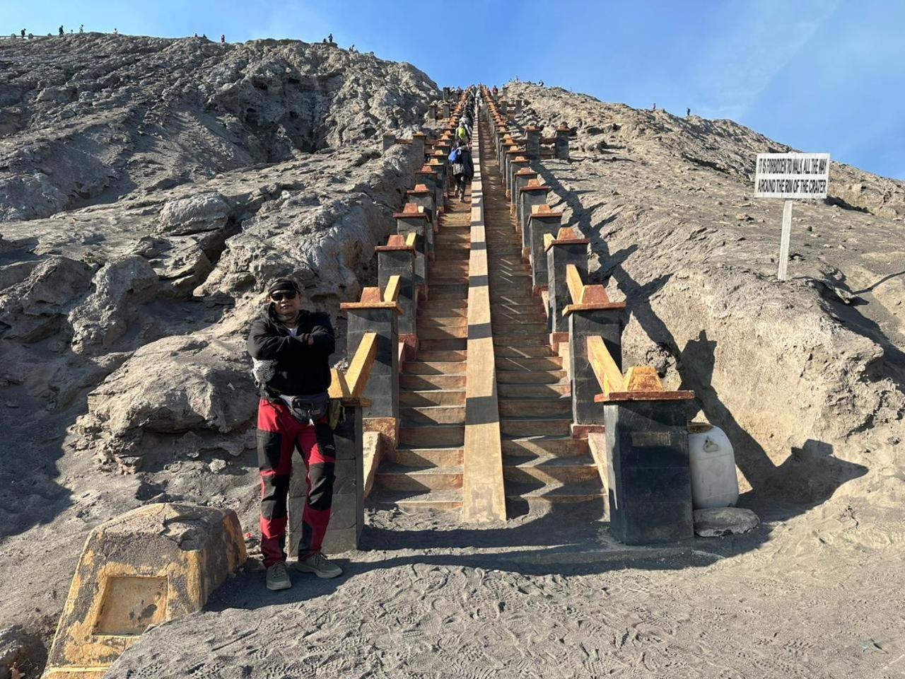 Dannu'S Homestay Ijen And Bromo Tour بانيووانجى المظهر الخارجي الصورة